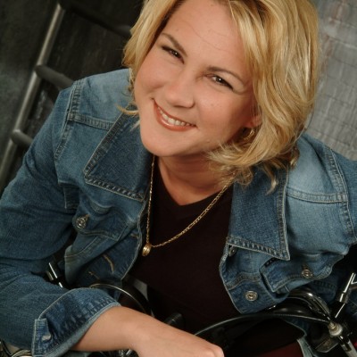 Danielle Jansen-van den Broek