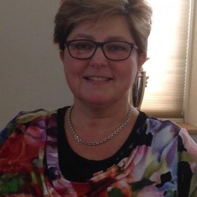 Monique van der Linden