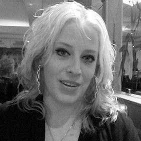 Caroliene van den Berg